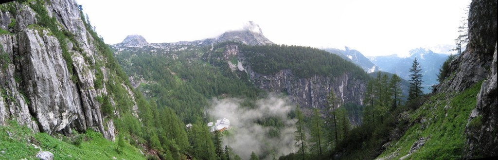 Panorama auf die Schönbergalm und Mittagskogel