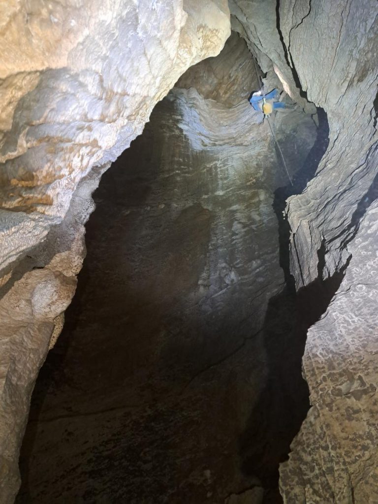 Wasserschacht I: mal weiter...