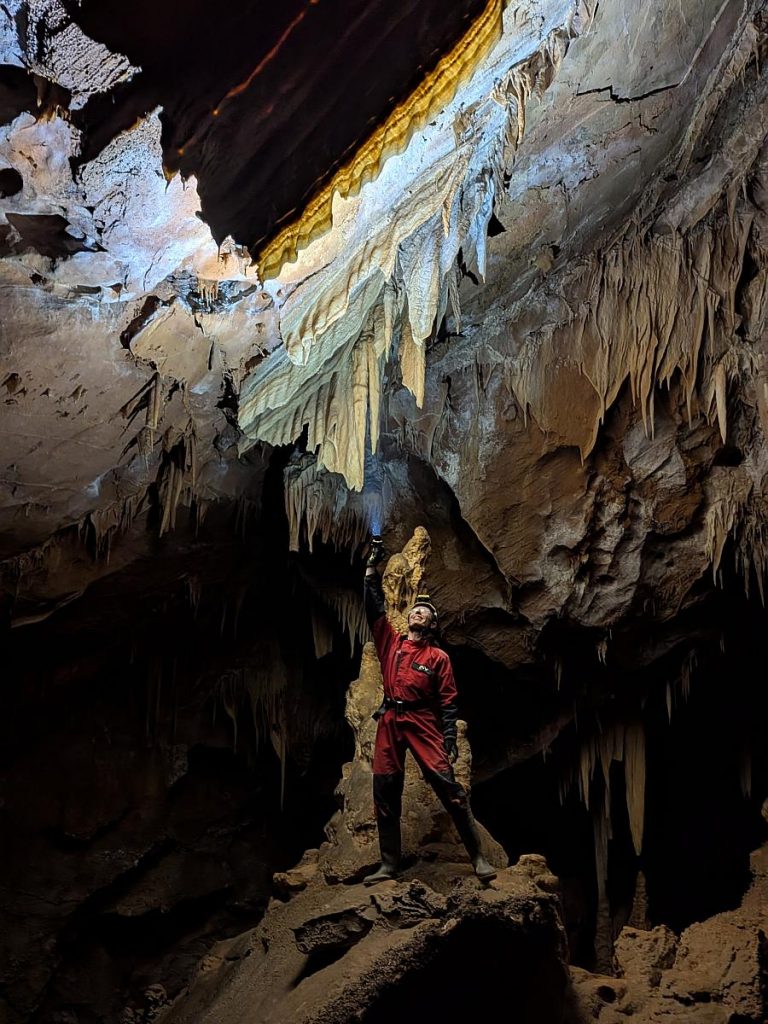 Grotta Ternovizza - Sinterfahnen