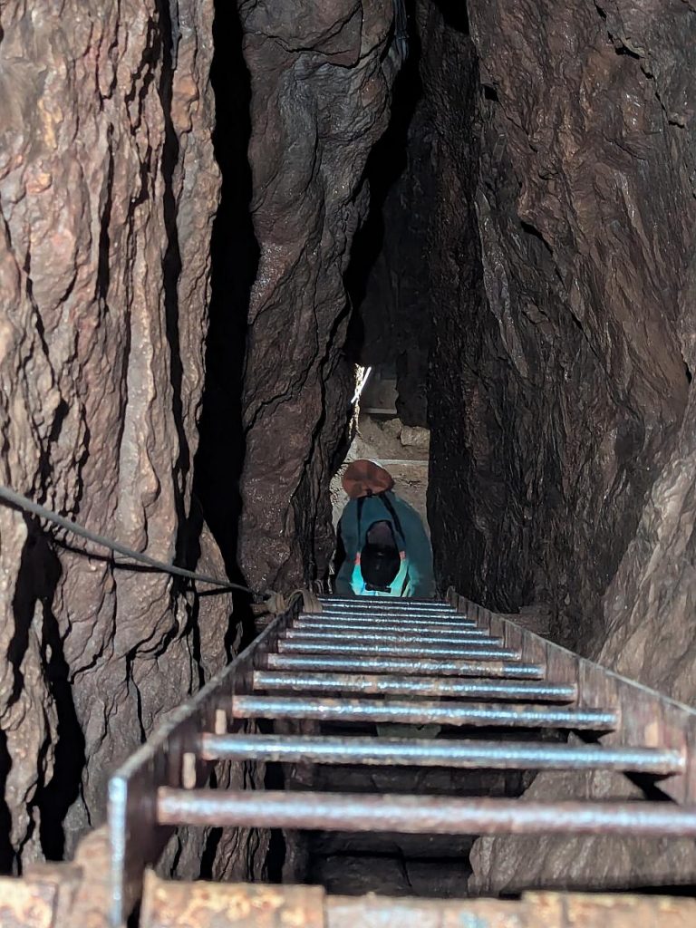 Abisso di Trebiciano: unzählige Leitern